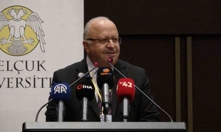 Konya'da moğollar çağının izleri: tüccarlar, tarikatlar ve dönüşümün dinamikleri