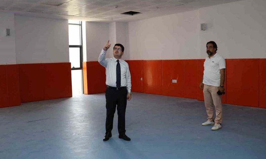 Arsuz'ta 6 bin 846 metrekarelik kapalı spor salonu tamamlanmaya yakın