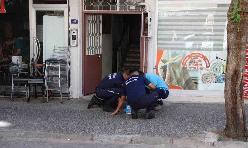 Efeler'de ocak alevi sonrası doğal gaz paniği: 6 katlı bina tahliye edildi