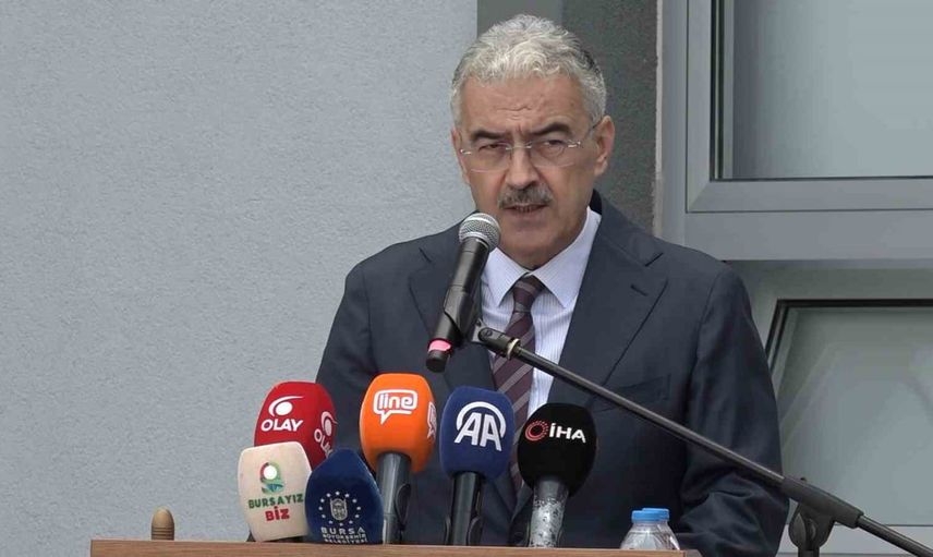 Bursa'da yeni eğitim yılı coşkusu: Gazze'yi özleyen bir öğrencinin sözü törene damga vurdu