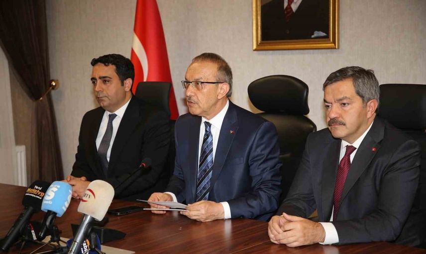 Malatya'da dijital dönüşüm: mevsimlik tarım işçileri ve kamu basını için iki proje imzalandı