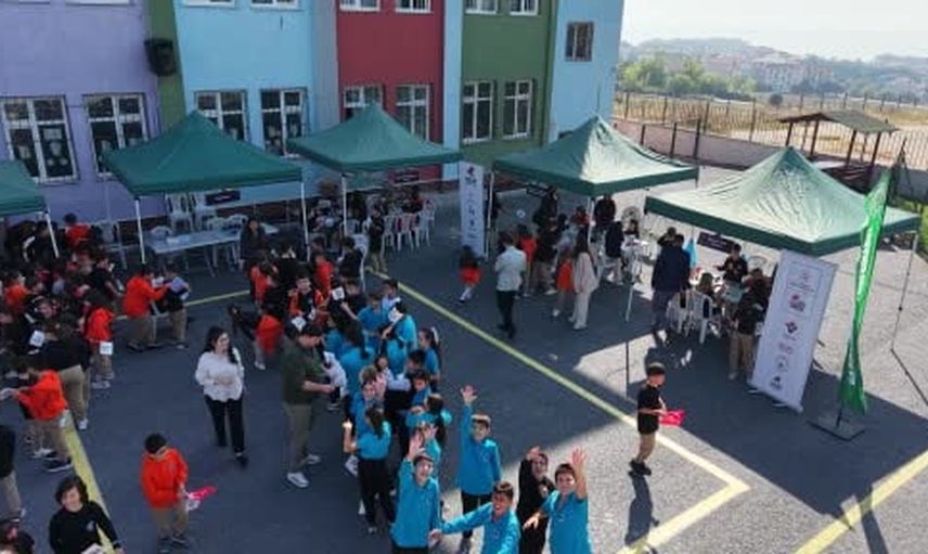 Köy okullarında kurulan bilim atölyeleri çocukları uzaya yaklaştırıyor