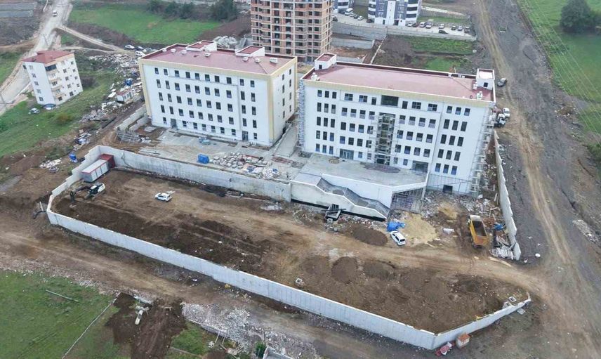 Canik'in yeni fen lisesi eğitime tam donanımlı kampüs olarak hazırlanıyor