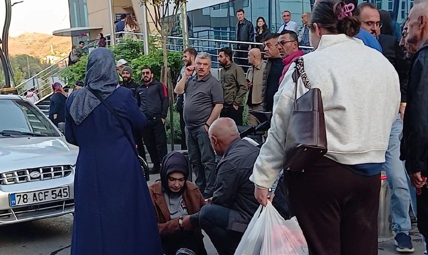 Kıbrıs Şehitleri Caddesi'nde yaya kazası: Melike E. hafif yaralandı