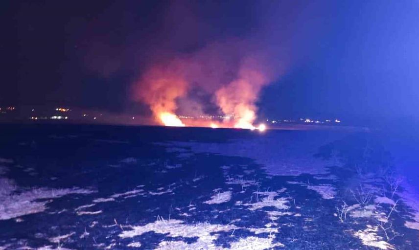 Adıyaman'da Terman Köyü yakınlarında anız alevleri şehir merkezinde endişe yarattı