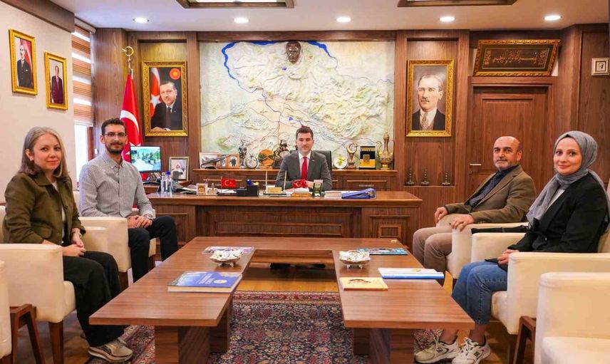Öğrenciler evde bakımda sahaya indi: Erbaa'da ortak eğitim protokolü