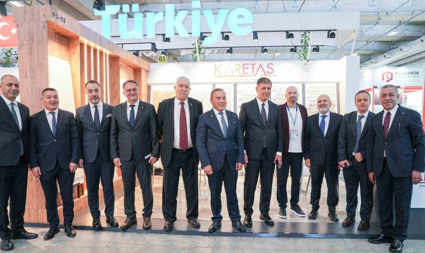 İzmir ve Verona arasında doğal taş köprüsü kuruluyor