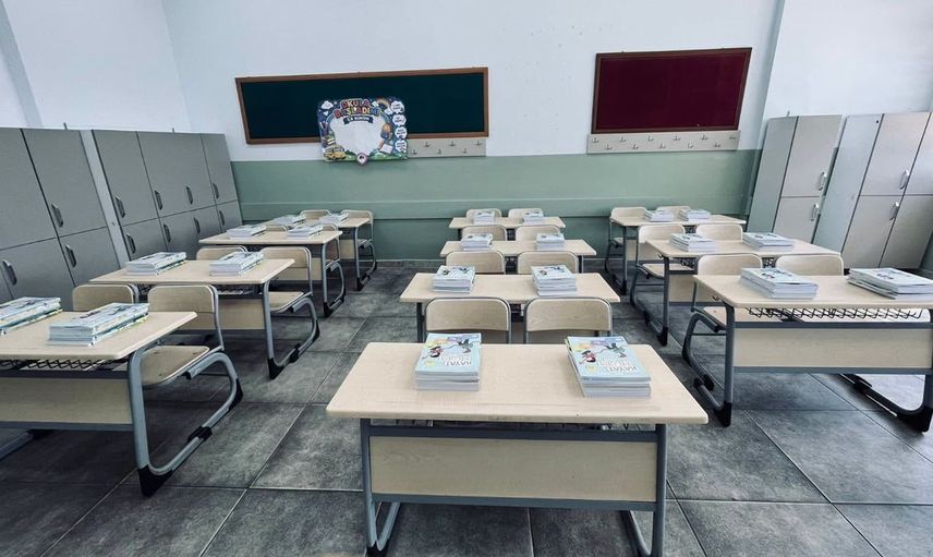 Düzce'de öğrenci sıralarına 1 milyon 118 bin 605 kitap kondu