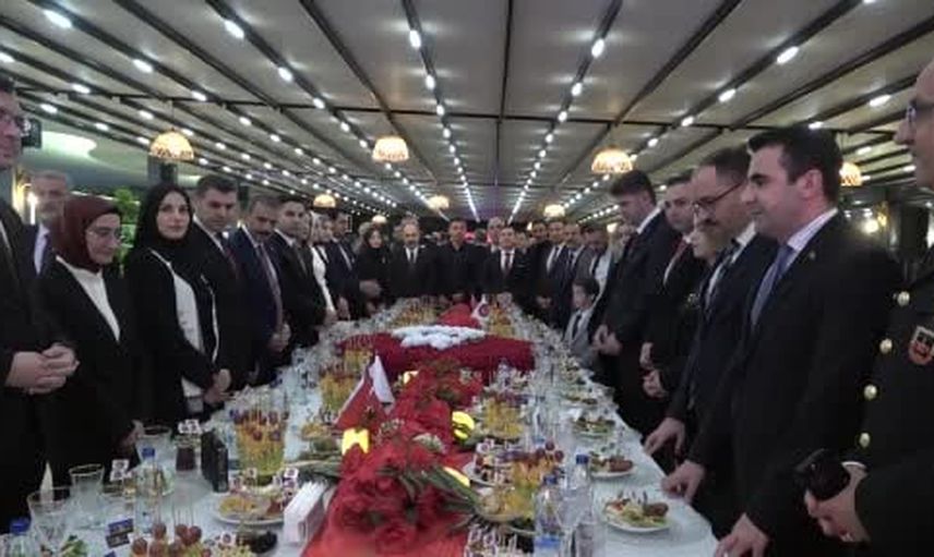 Kilis’te protokol cumhuriyetin 103'üncü yılını resepsiyonda kutladı