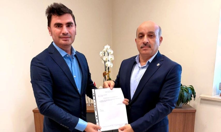 eğitim-bir-sen adana şubesi yeni yönetimi mazbatasını aldı