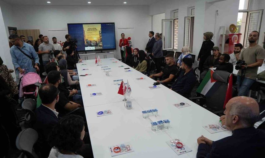 Eğitim savaşın gölgesinde: Gazze'nin akademik geleceği OMÜ'de tartışıldı