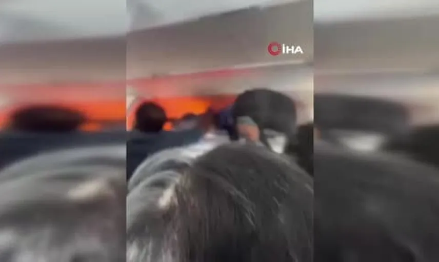 Uçakta taşınabilir şarj cihazı alev aldı, kabin ekibi durumu kontrol etti