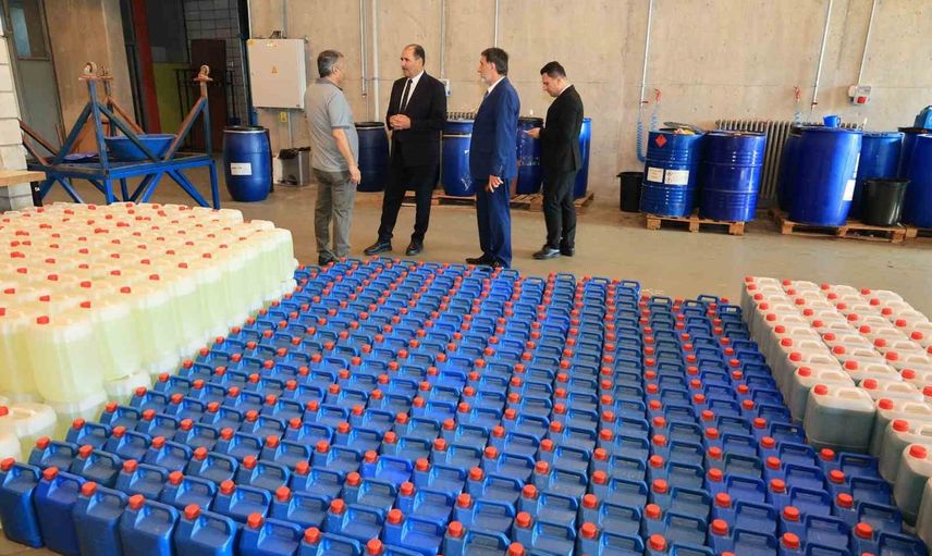 Gazi MTAL atölyesi günlük 10 ton üretimle öğrencileri uygulamaya hazırlıyor