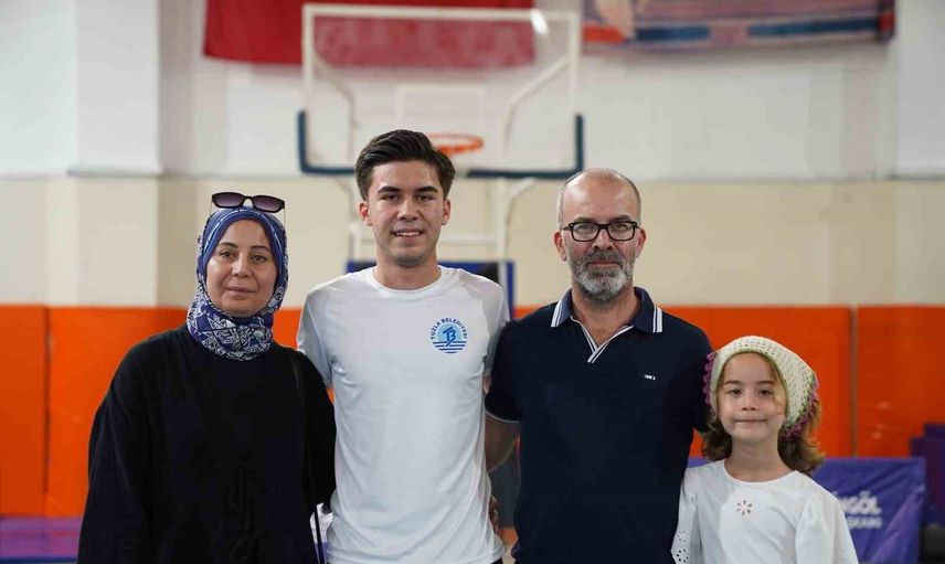 Üç haftada 36 saniyede parkuru tamamladı ve Türkiye’nin en iyileri arasına girdi