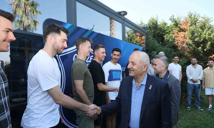 Gebze voleybolu Efeler Ligi'nde ikinci sezona hazırlanıyor