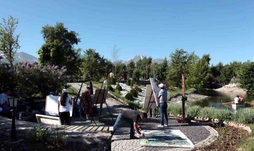 Atatürk Üniversitesi sanatla geleceğe hazırlıyor: özel yetenek sınavları devam ediyor