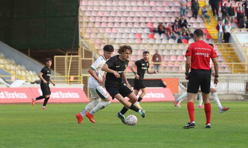 Karşıyaka uzatmalarda güldü: Boluspor kupaya veda etti