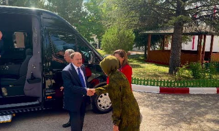 Bakan Güler Kızılay maden suyunun 100. yıl kutlamasında pastayı kesti