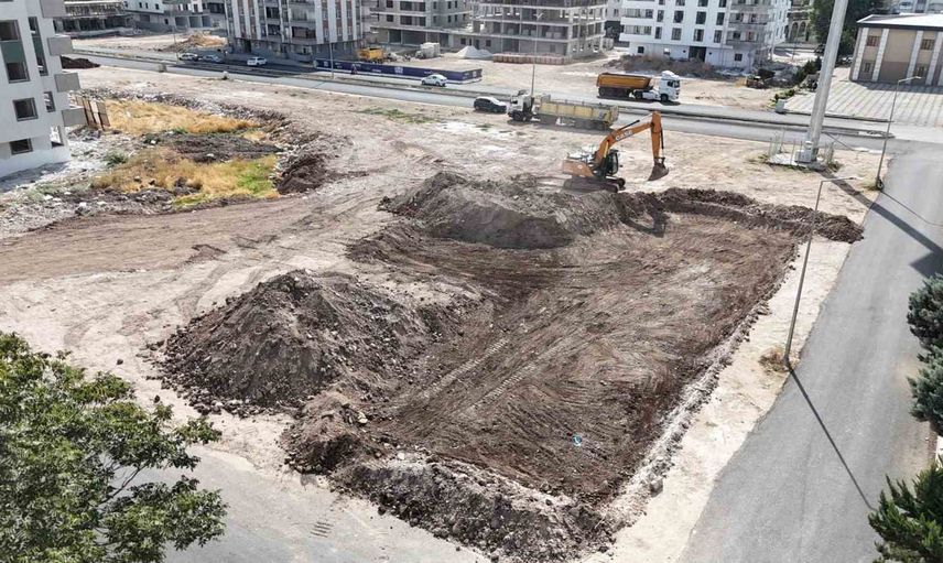 Kente yeni nefes: Kilis'e modern kütüphane için temel atıldı