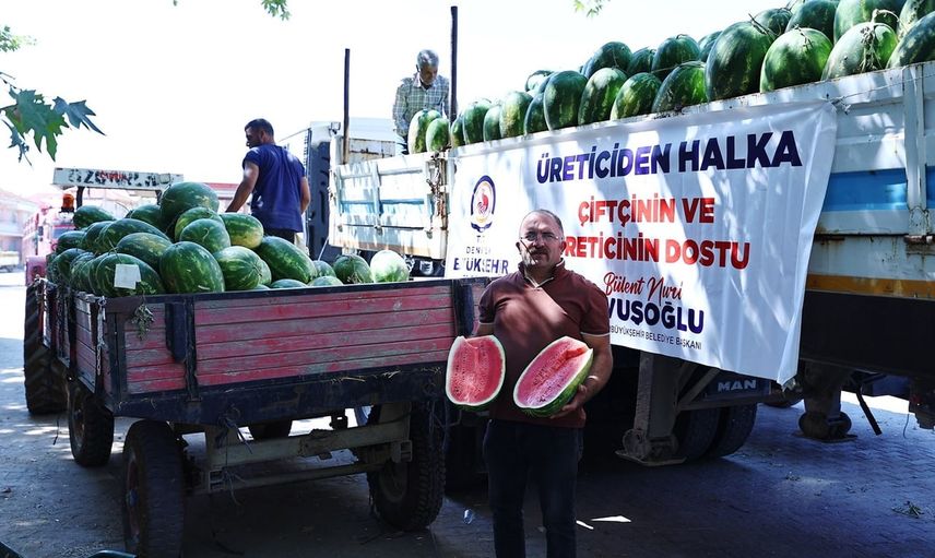 Akalanlı üreticinin tarlasını kurtaran hamle: karpuzlar ihtiyaç sahiplerine ulaştırıldı