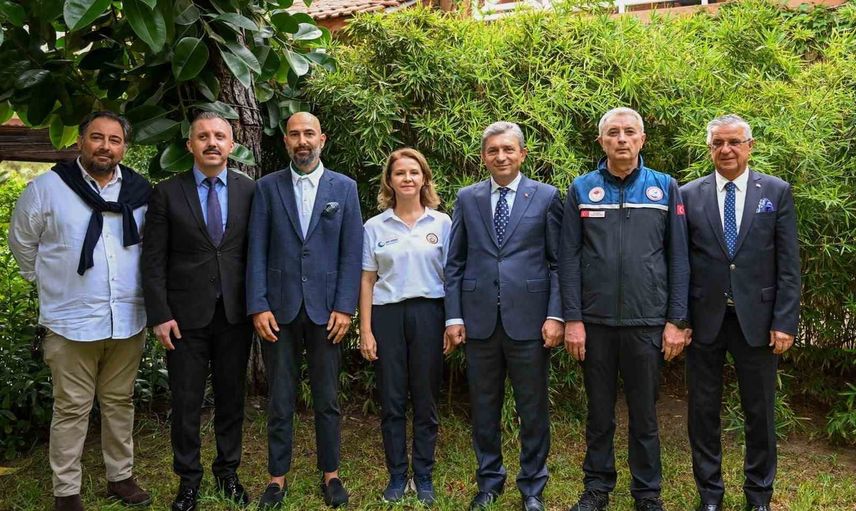 Antalya'da üç adalar projesiyle denizaltı yaşamı yeniden inşa edilecek