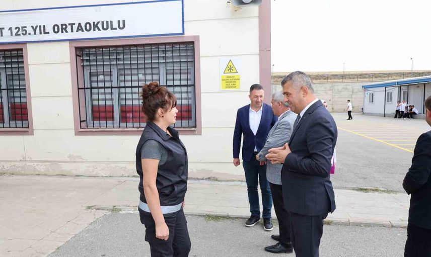 Okul bahçelerinde düzen ve güvenlik için TYP personeliyle değerlendirme