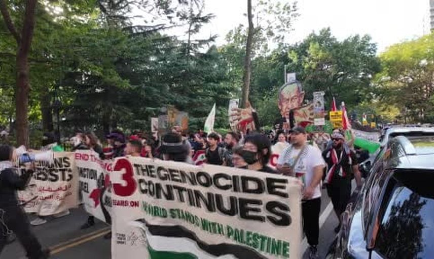 Manhattan’da Washington Square’i dolduran binlerce kişi Gazze için yürüdü