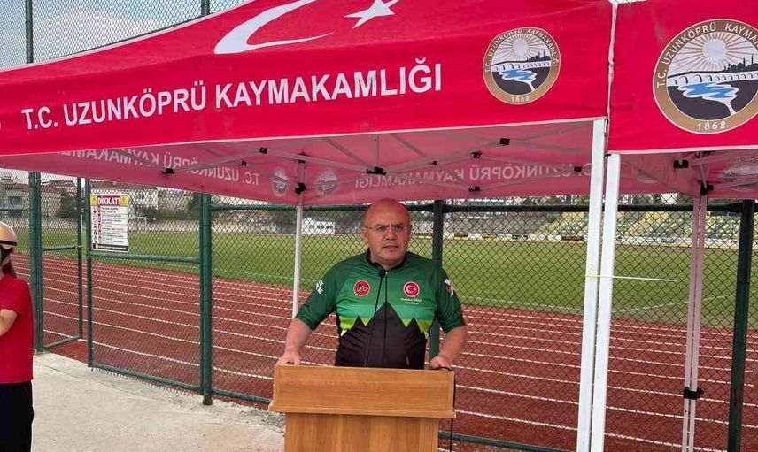 Uzunköprü'de barış için pedal çevirildi: Gazze ve Doğu Türkistan'a destek