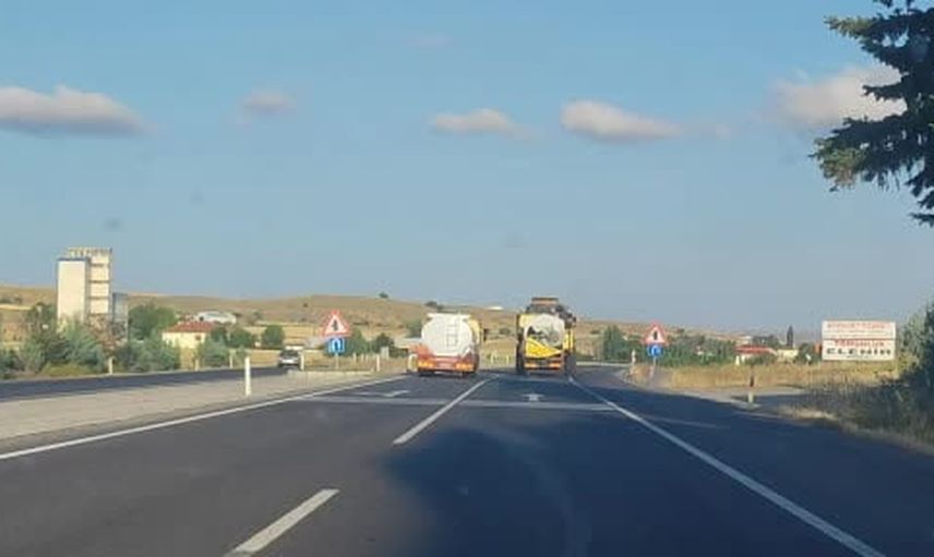 Hasat sezonu Yozgat trafiğini artırdı: tarım makineleri risk oluşturuyor
