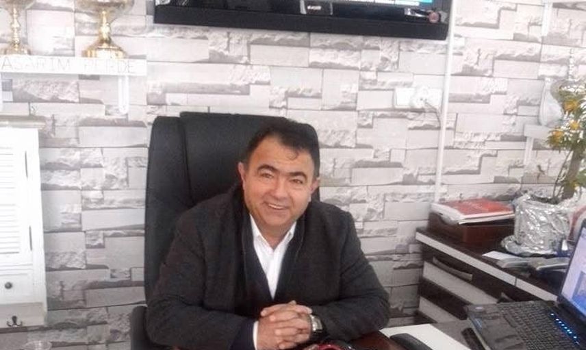Kula'da tanınan perdeci trafik kazasında hayatını kaybetti