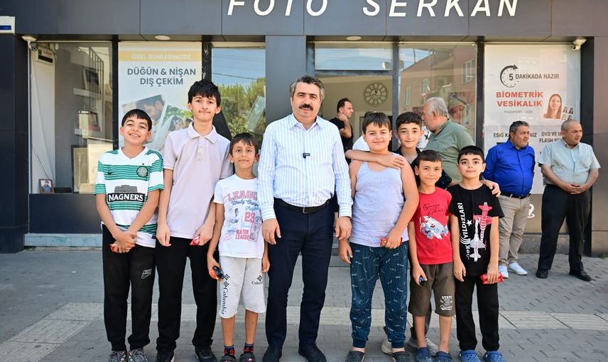 Yıldırım belediye başkanı Oktay Yılmaz Çiçek Caddesi esnafıyla buluştu