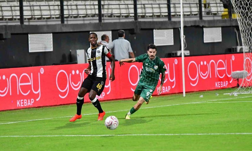 Son dakikada Iheanacho'nun golü Bursaspor'a 2-1'lik zaferi getirdi