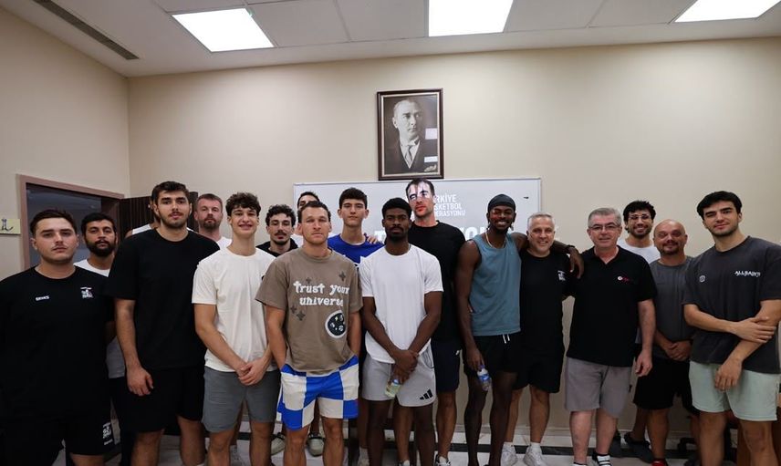 MHK eğitiminde Y. Denizli Basket’e yeni kural uygulamaları anlatıldı