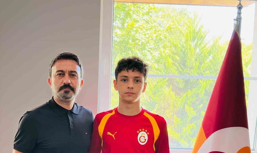 Kayseri'den Galatasaray U14'e yükselen stoper Ahmet Baygençler Florya'ya davet edildi