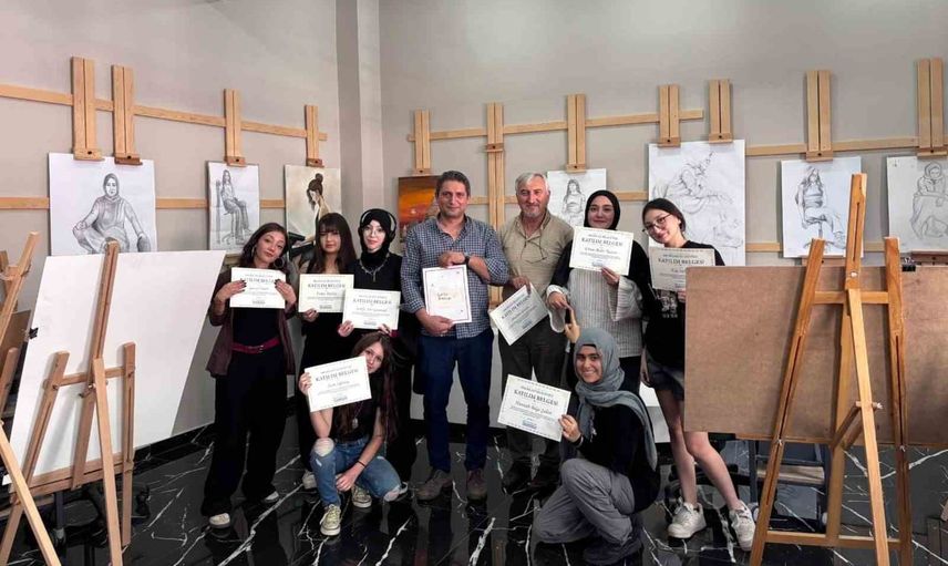 Sanat merkezinden üniversite hayaline Melikgazi gençleri istedikleri bölümlere yerleşti