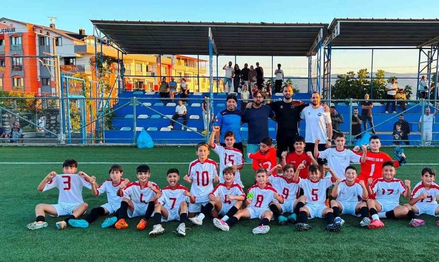 Körfez Gençlerbirliği u12'den namağlup şampiyonluk