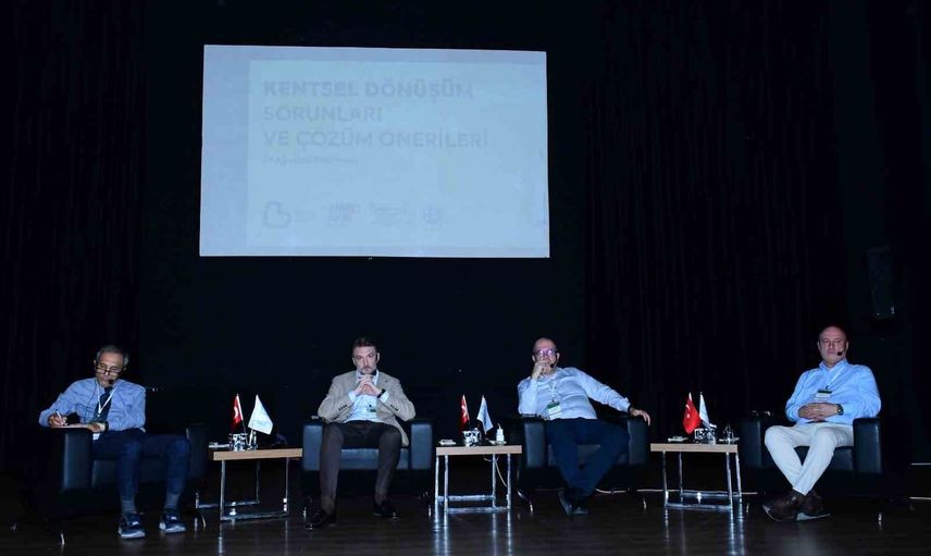 Balıkesir'de dönüşümün hukuki ve uygulamalı boyutları uzmanların gündemindeydi