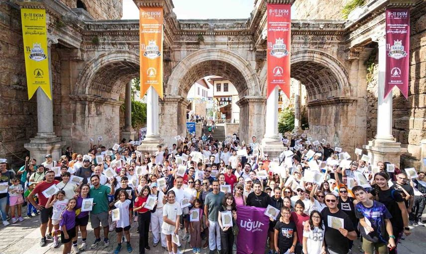 kaleiçi sokaklarında oryantiring coşkusu