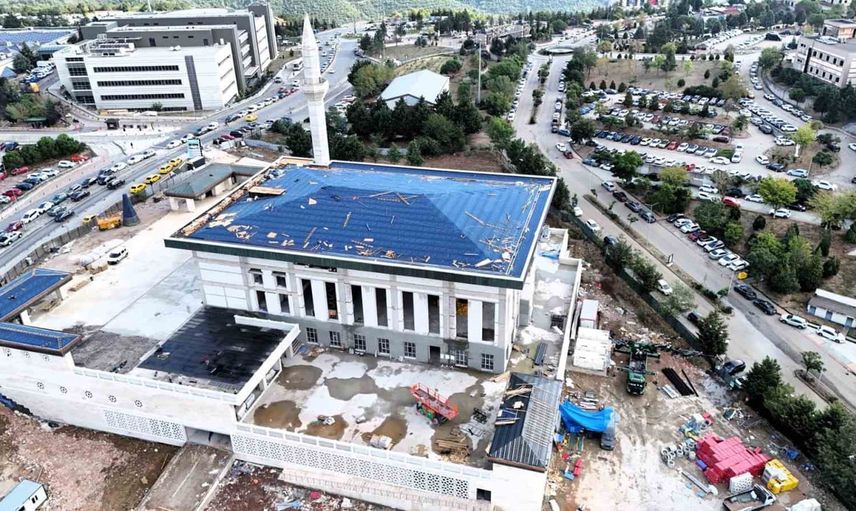 Umuttepe'ye 5 bin kişilik cami ve 477 araçlık otopark geliyor