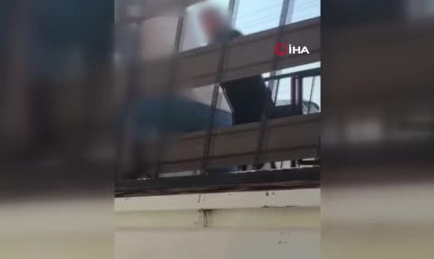 İzmit otogarında trafikte sıkışma iddiası kavgaya dönüştü