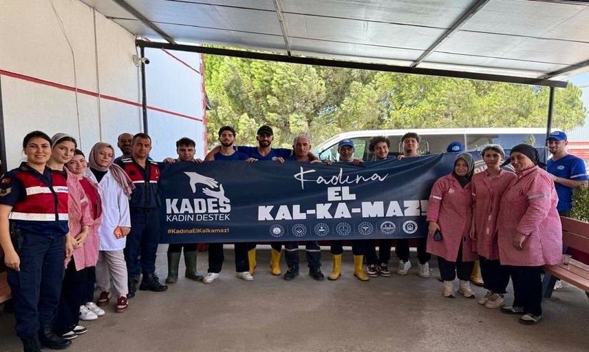 Jandarma Karacabey'de KADES ile kadın güvenliğini anlattı