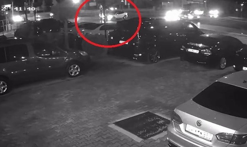 Kırmızı ışık ihlali anbean kamerada: ana arterde çarpışma