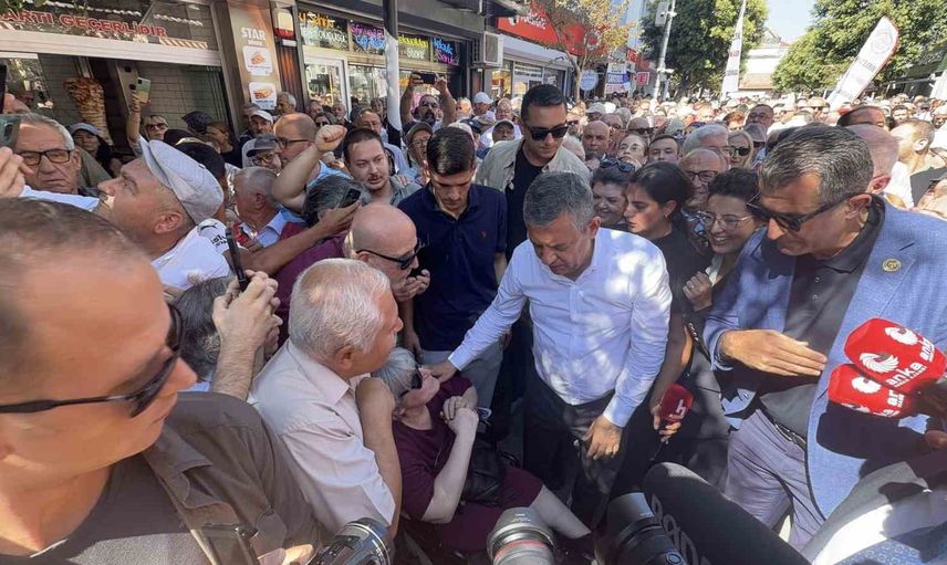Esnaf ziyaretinde Yeni Parti lideri Özgür Özel'in Kırklareli mesajı