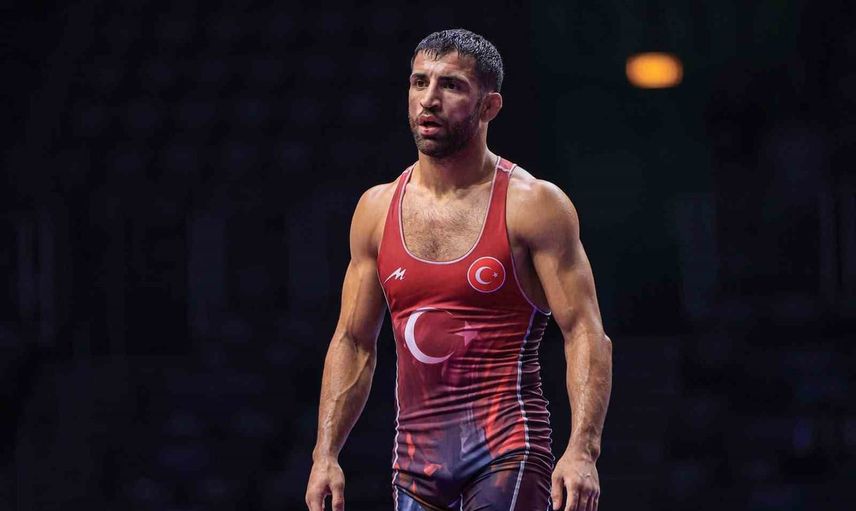 Murat Fırat'tan Taranto'da etkili geri dönüş: bronz madalya
