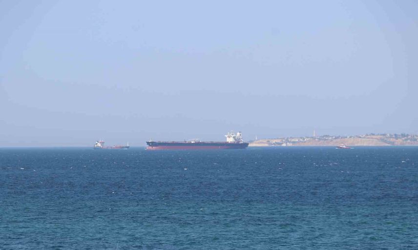 Çanakkale açıklarında FRONT ALTAIR dümen arızası nedeniyle Karanlık Liman'a demirletildi