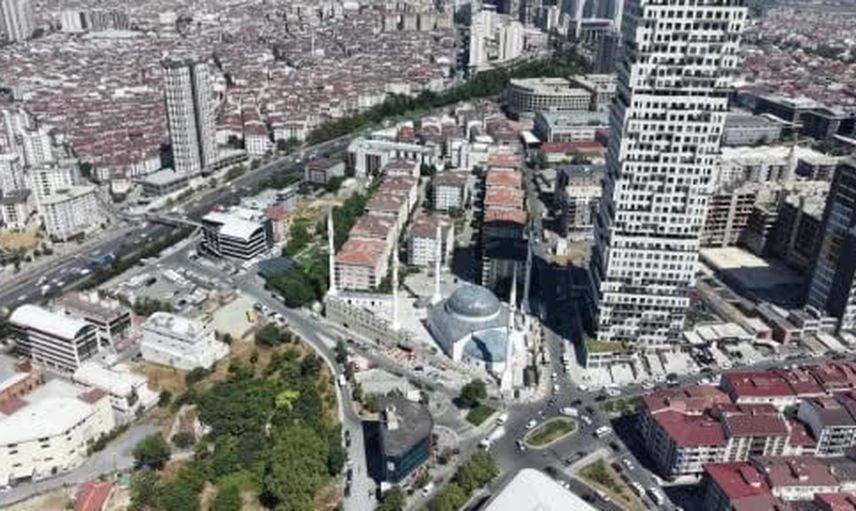 Esenyurt'ta millet sofraları modern yüzüyle hizmete döndü