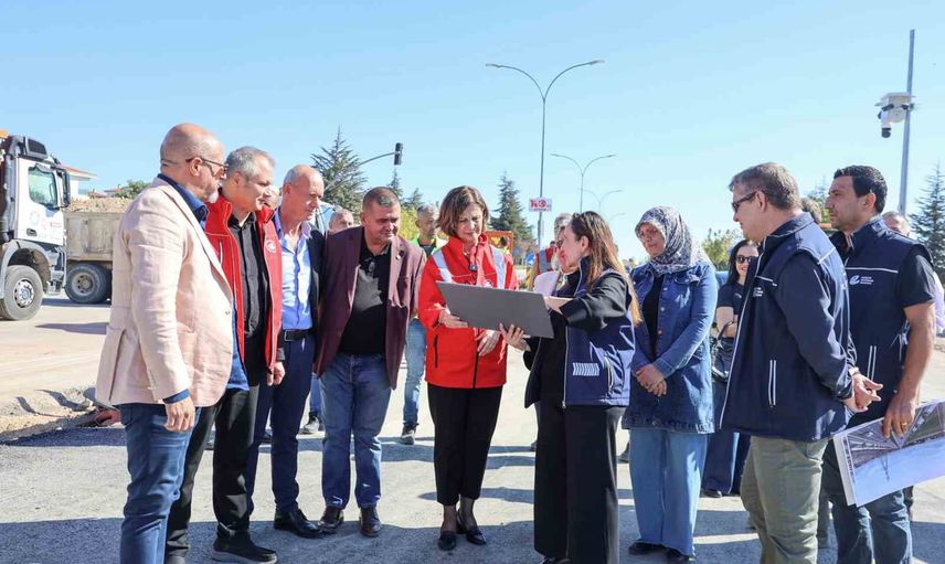 Yeni yol, genişleyen güzergâh: 100. Yıl Bulvarı ikinci etap tamamlandı