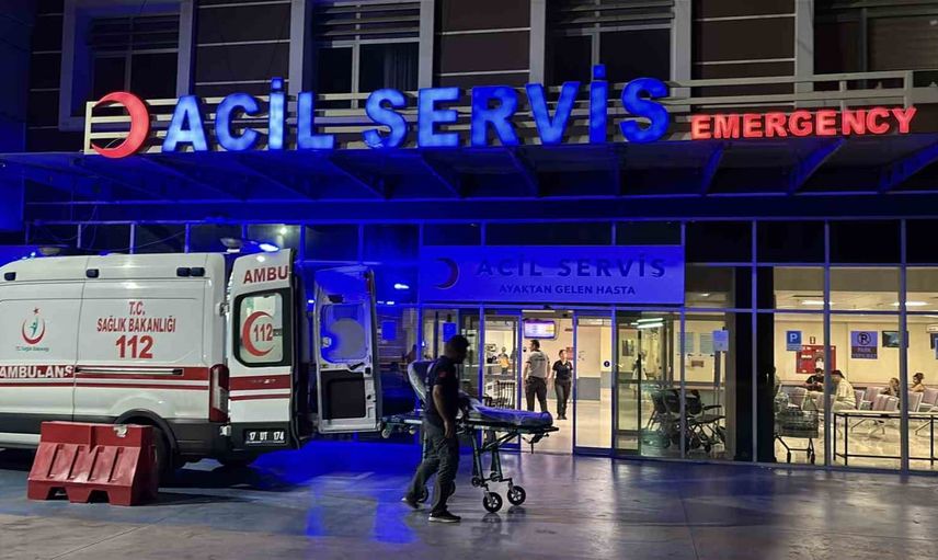 Çanakkale'deki yazlık evinde rahatsızlanan Cem Yılmaz anjiyo ile tedavi ediliyor