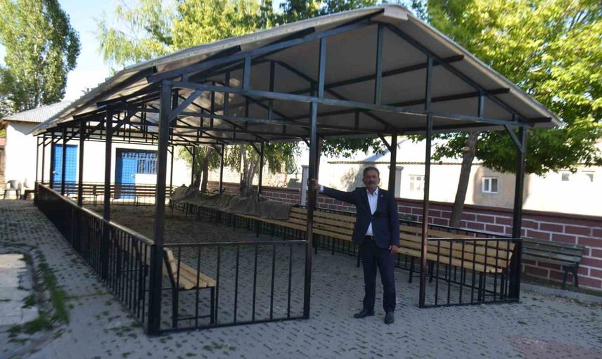Rüstemgedik'te 2,5 yılda altyapıdan sosyal hayata uzanan hizmetler