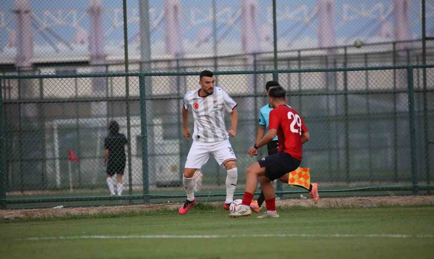 Hazırlık maçında eşitlik: Elazığspor-Balıkesirspor 1-1